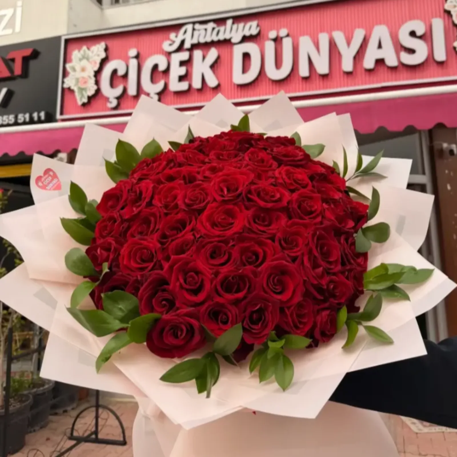 65'li Dev Aşk Buketi