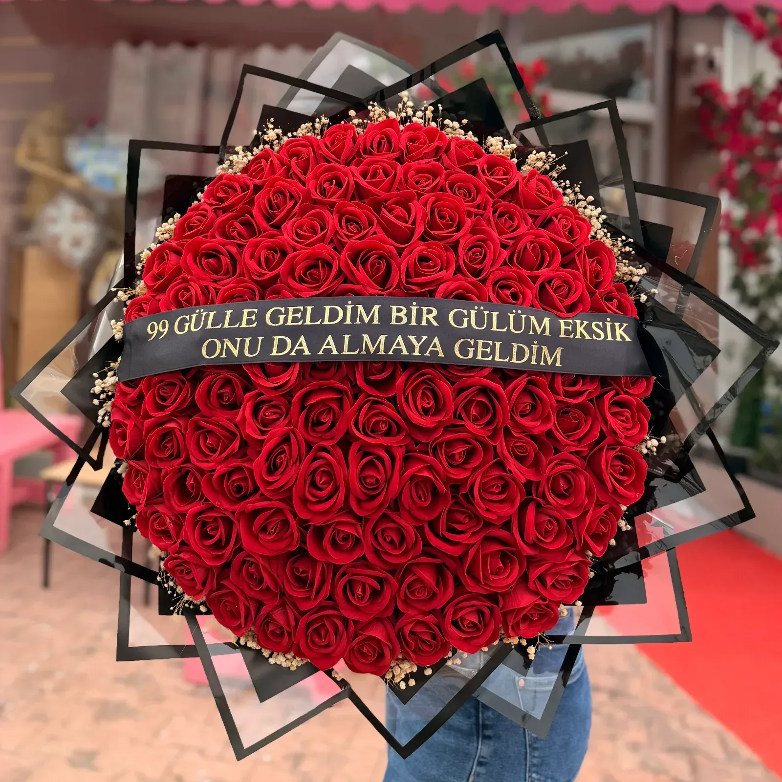 99 Gül Buketi