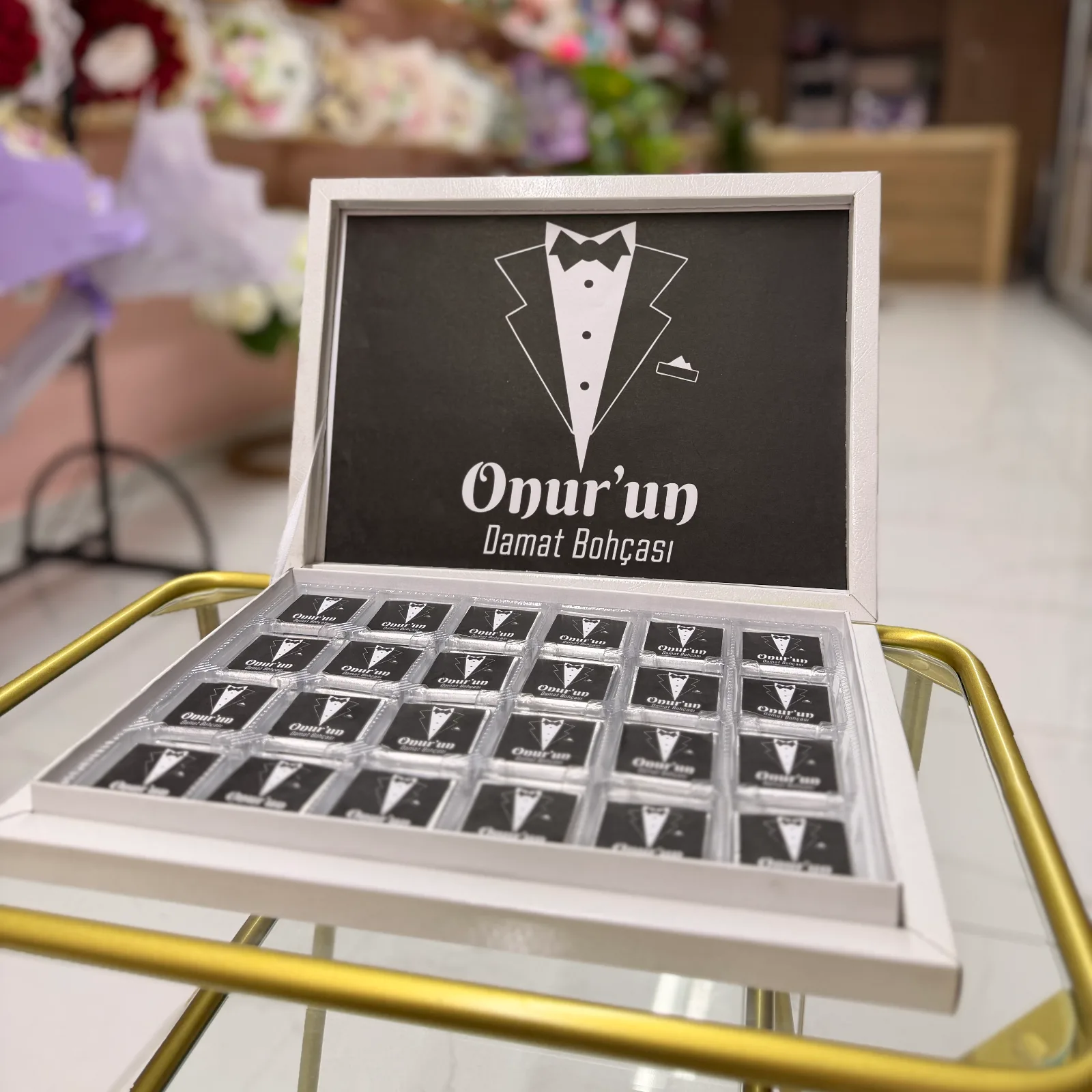 Damat Bohçası Çikolatası